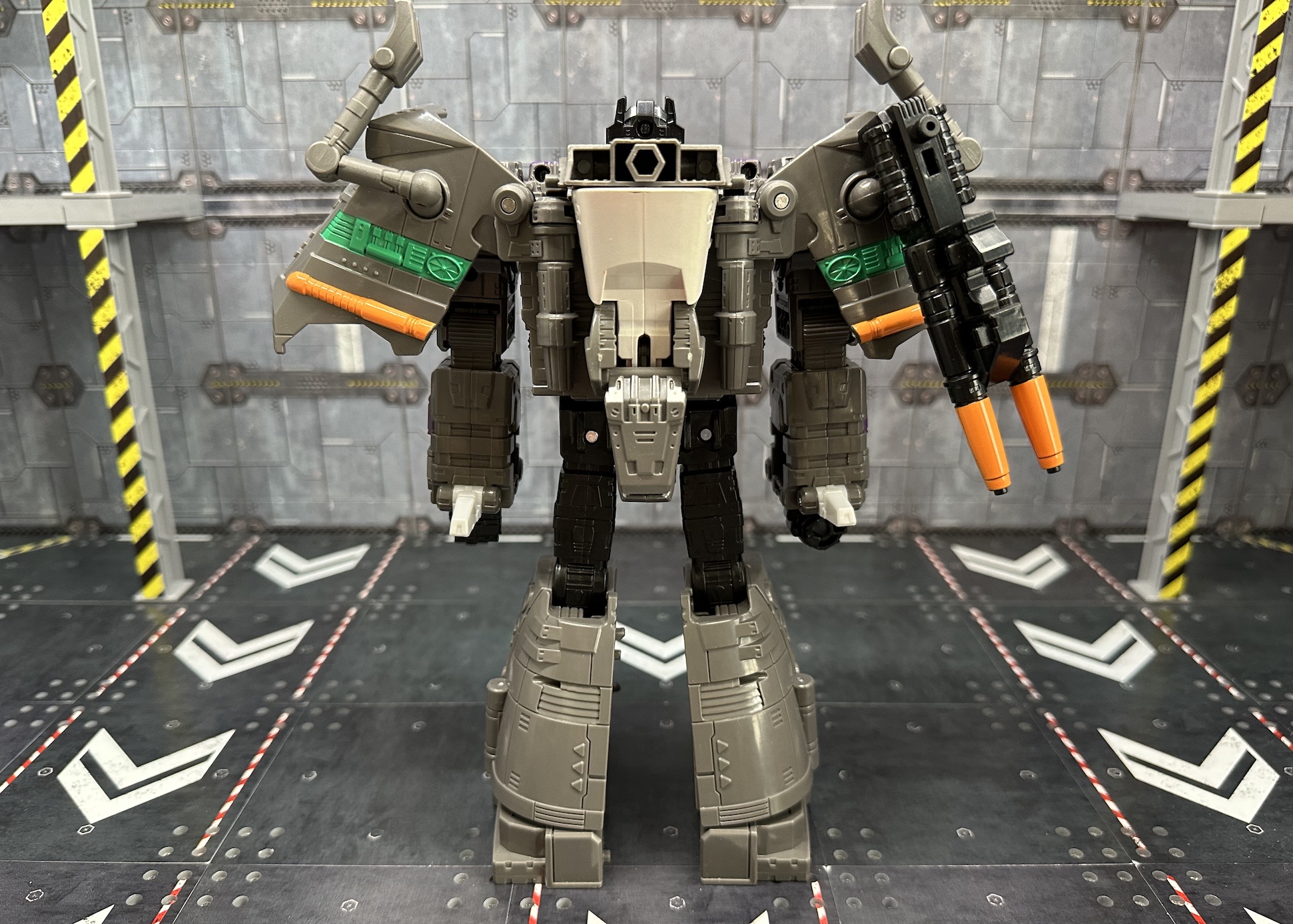 Shattered Glass Grimlock In-Hand Images from Transformers Generations
